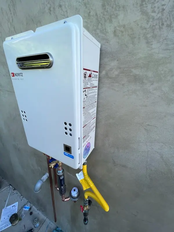 Tankless water heater installation for Hatton homes